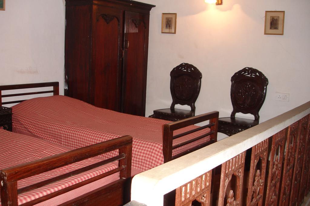 बिस्तर और नाश्ता The Red House Ooty